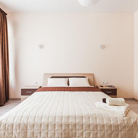 Apartments Near Deribasovskaya Одеса Екстериор снимка