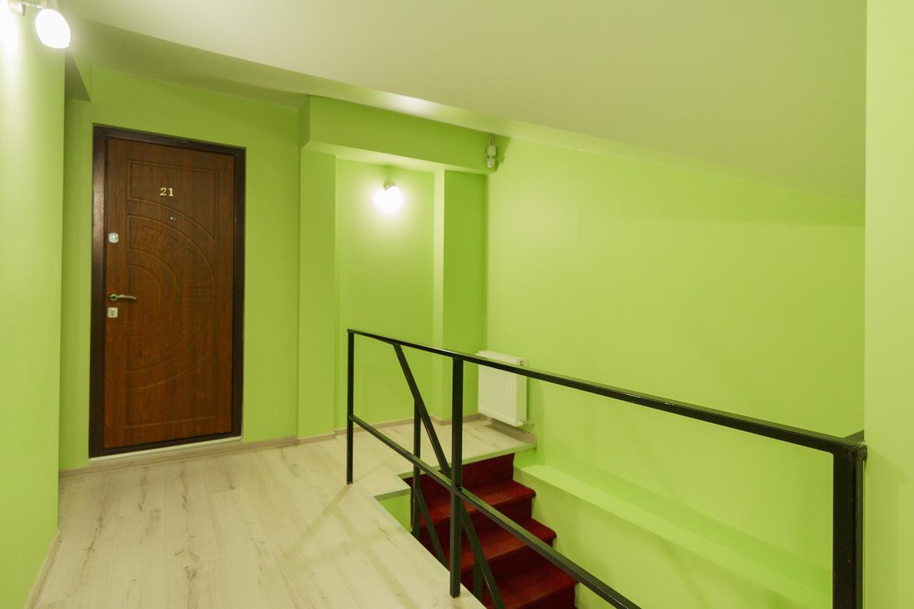 Apartments Near Deribasovskaya Одеса Екстериор снимка