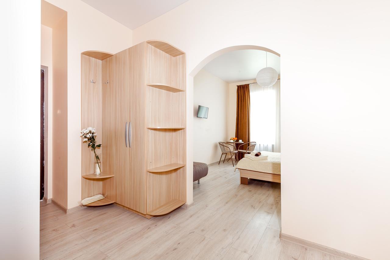 Apartments Near Deribasovskaya Одеса Екстериор снимка