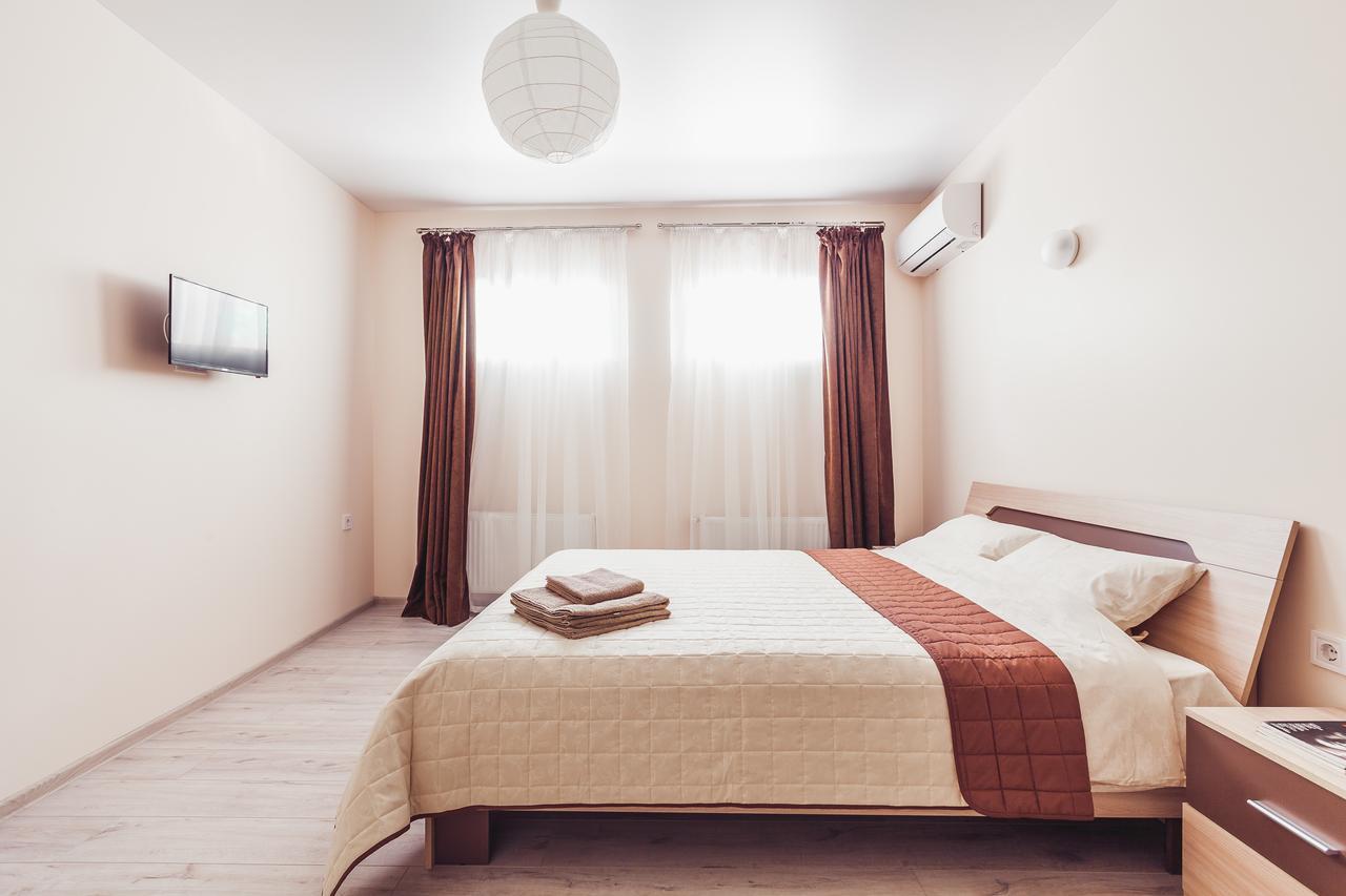 Apartments Near Deribasovskaya Одеса Екстериор снимка