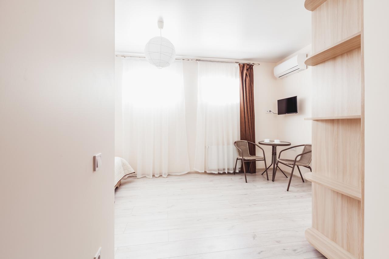 Apartments Near Deribasovskaya Одеса Екстериор снимка