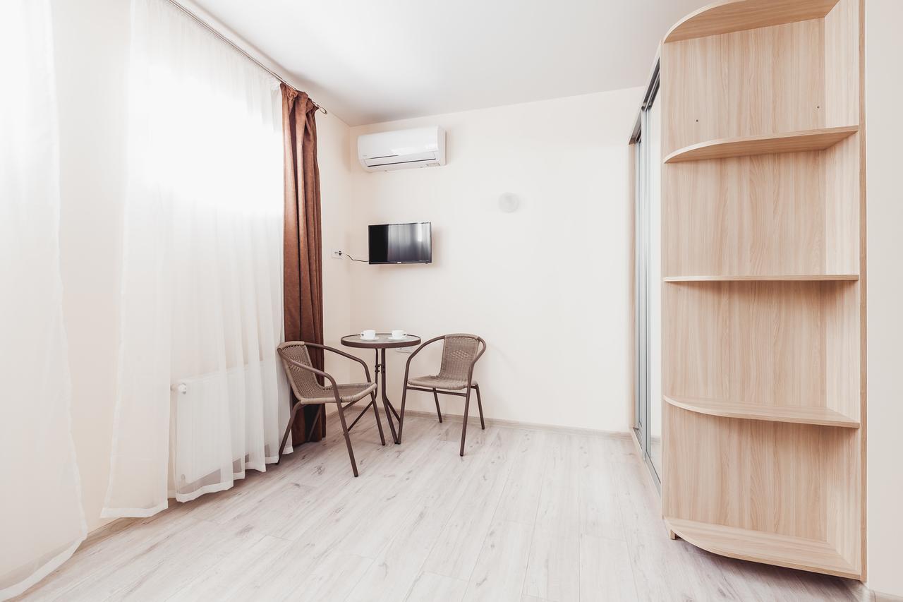 Apartments Near Deribasovskaya Одеса Екстериор снимка