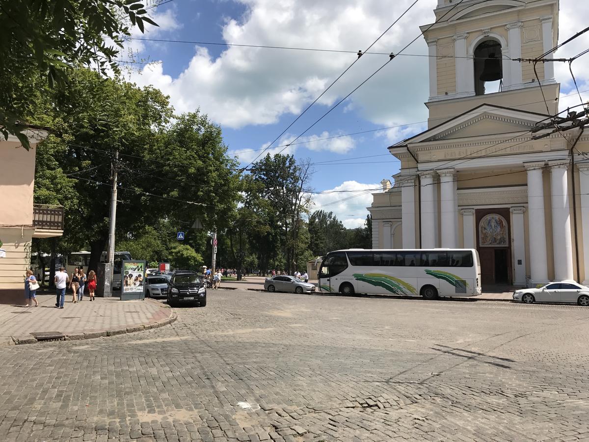 Apartments Near Deribasovskaya Одеса Екстериор снимка